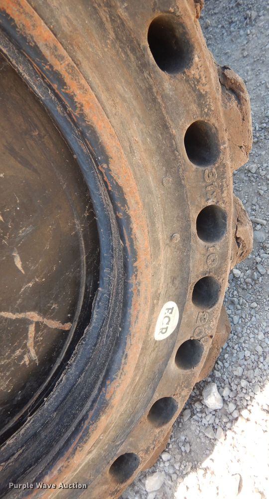 image for item DI8549 2011 Bobcat S185  skid steer loader