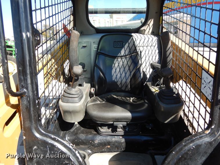 image for item DI8550 2016 Caterpillar 259D  tracked skid steer loader