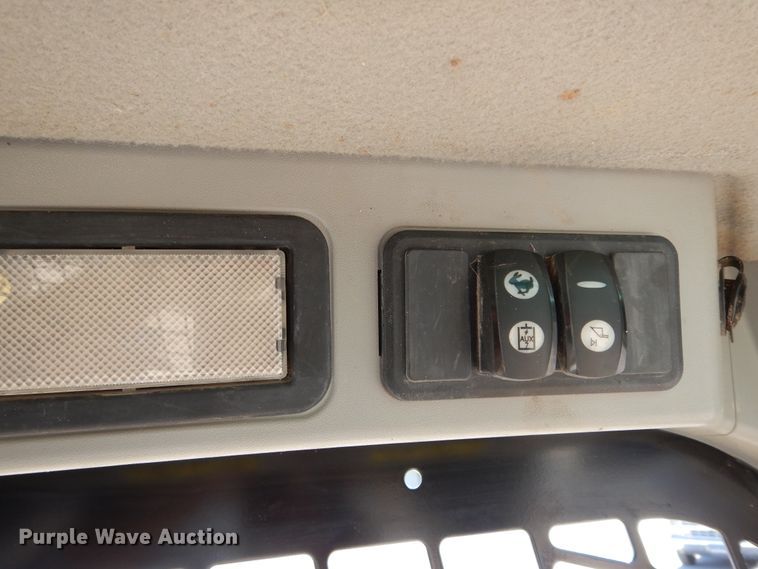 image for item DI8550 2016 Caterpillar 259D  tracked skid steer loader