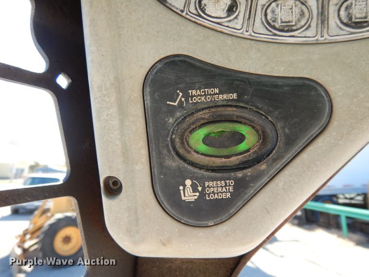 image for item DI8551 2008 Bobcat T180  tracked skid steer loader