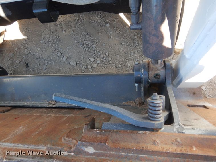 image for item DI8551 2008 Bobcat T180  tracked skid steer loader