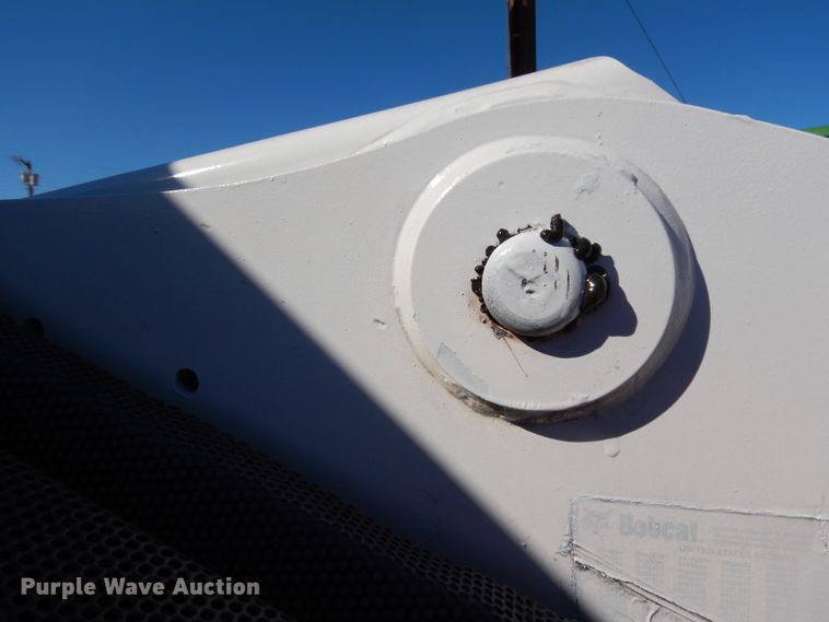 image for item DI8551 2008 Bobcat T180  tracked skid steer loader