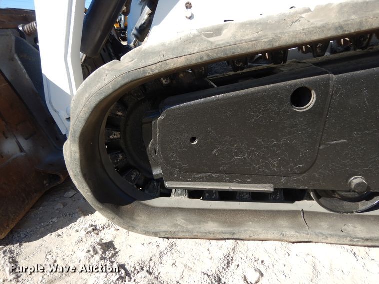 image for item DI8551 2008 Bobcat T180  tracked skid steer loader