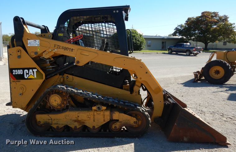 image for item DI8552 2016 Caterpillar 259D  tracked skid steer loader