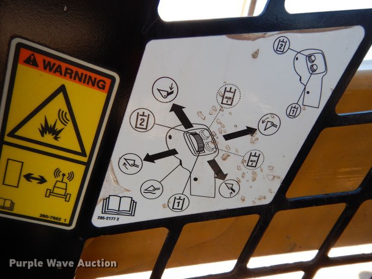 image for item DI8552 2016 Caterpillar 259D  tracked skid steer loader