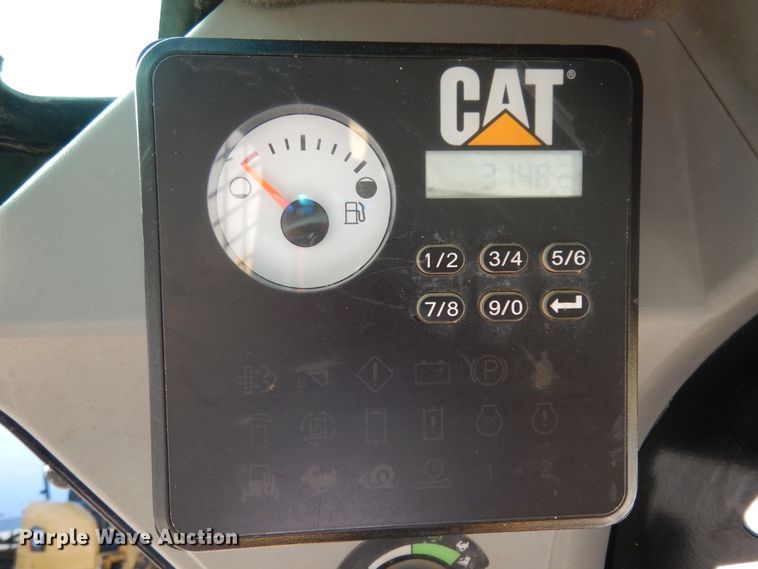 image for item DI8552 2016 Caterpillar 259D  tracked skid steer loader