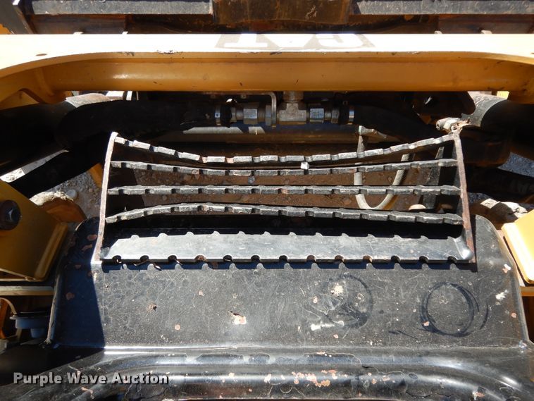 image for item DI8552 2016 Caterpillar 259D  tracked skid steer loader