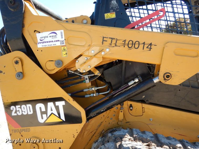 image for item DI8552 2016 Caterpillar 259D  tracked skid steer loader