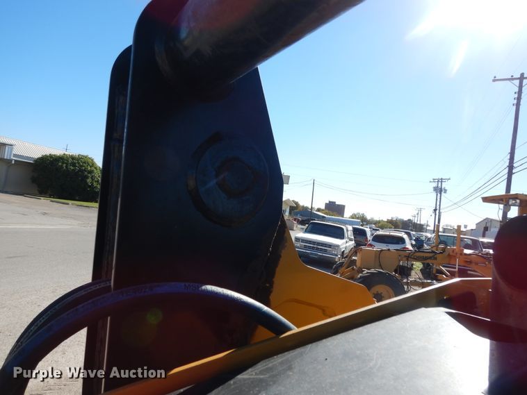 image for item DI8552 2016 Caterpillar 259D  tracked skid steer loader