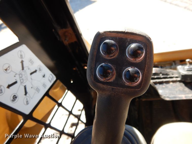 image for item DI8553 2017 Caterpillar 259D  tracked skid steer loader