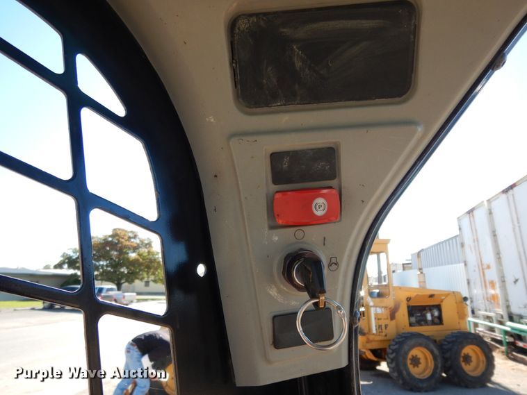 image for item DI8553 2017 Caterpillar 259D  tracked skid steer loader