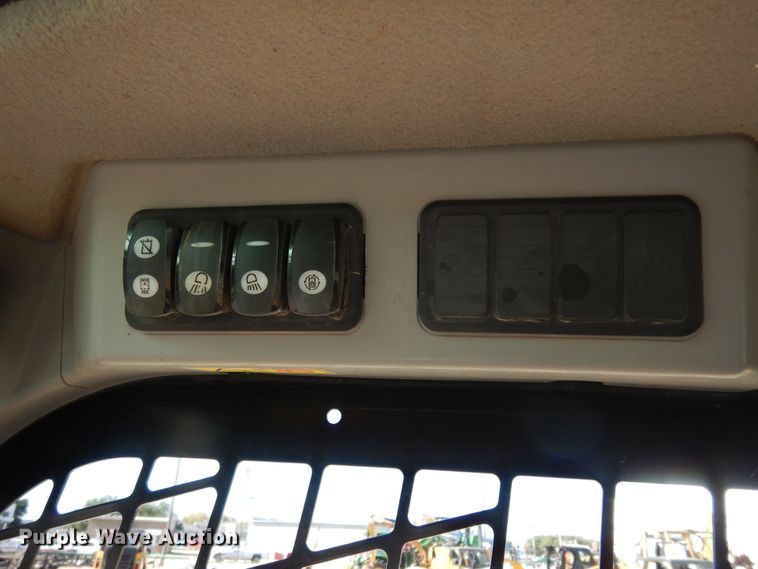 image for item DI8553 2017 Caterpillar 259D  tracked skid steer loader