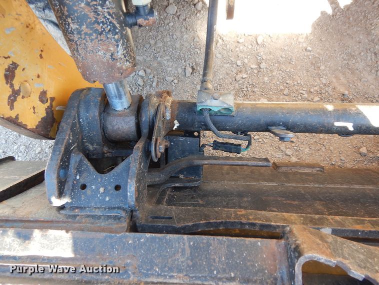 image for item DI8553 2017 Caterpillar 259D  tracked skid steer loader