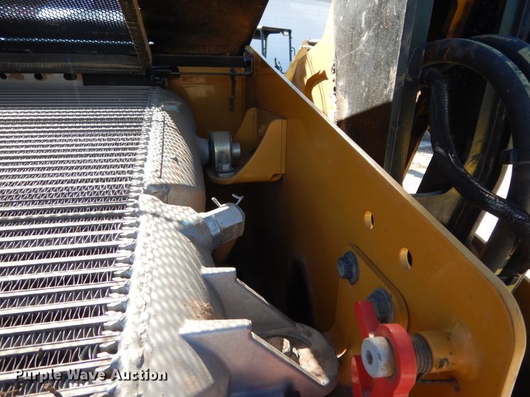 image for item DI8553 2017 Caterpillar 259D  tracked skid steer loader