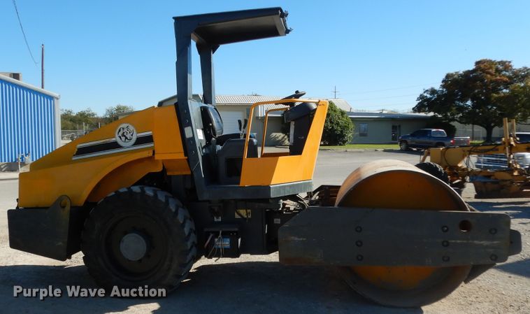 image for item DI8554 2006 Stone Rhino 66X  single drum vibratory roller