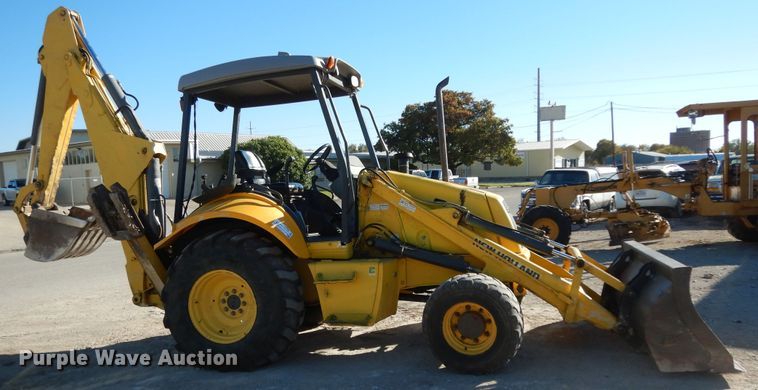 image for item DI8555 2007 New Holland B95  backhoe