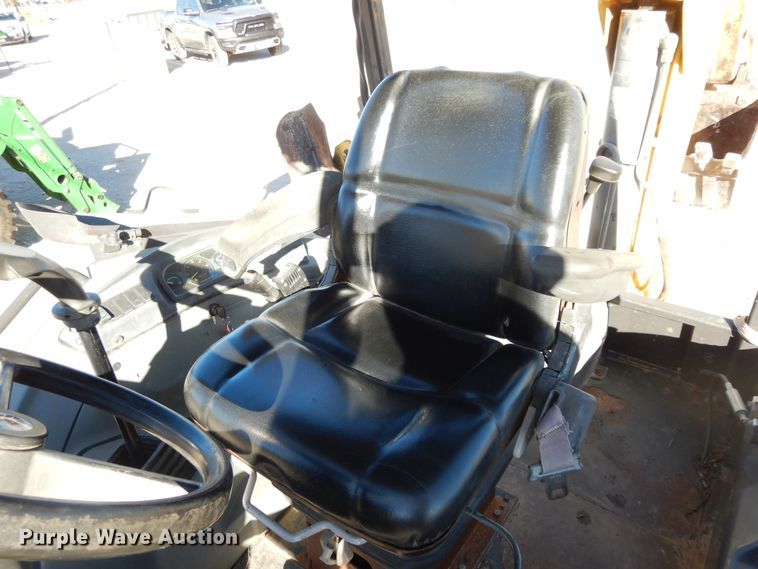 image for item DI8555 2007 New Holland B95  backhoe