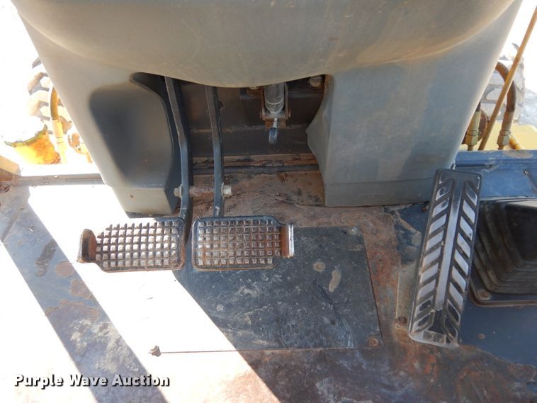 image for item DI8555 2007 New Holland B95  backhoe