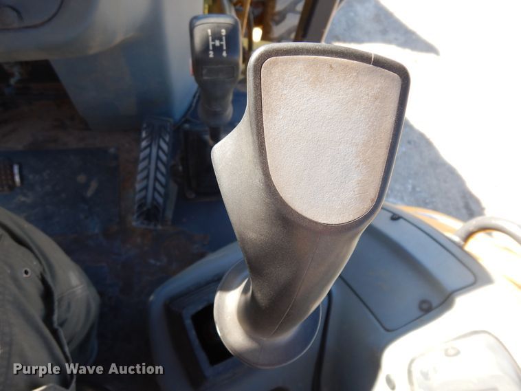 image for item DI8555 2007 New Holland B95  backhoe