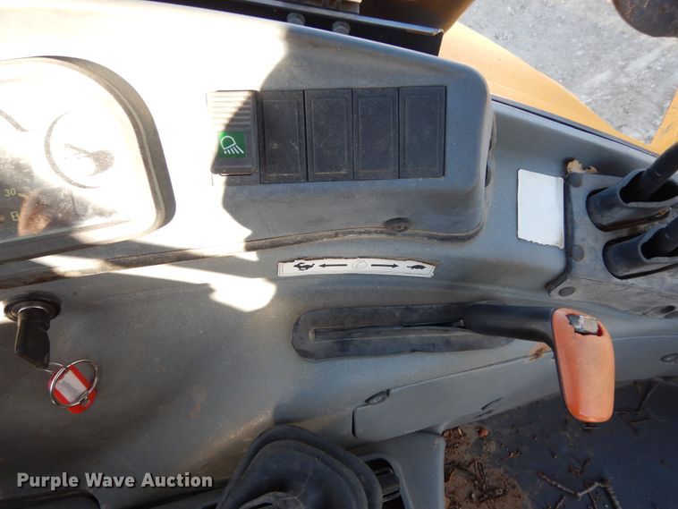 image for item DI8555 2007 New Holland B95  backhoe