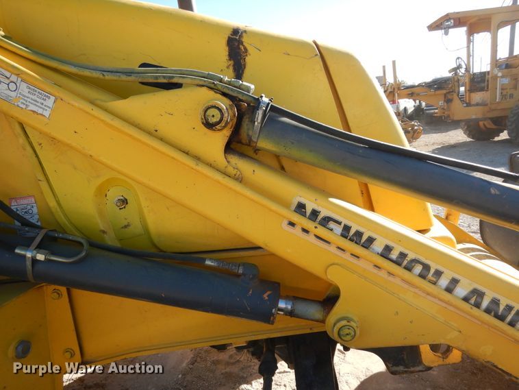 image for item DI8555 2007 New Holland B95  backhoe
