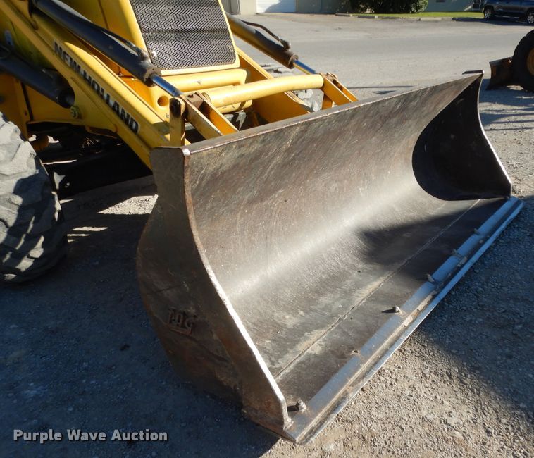 image for item DI8555 2007 New Holland B95  backhoe