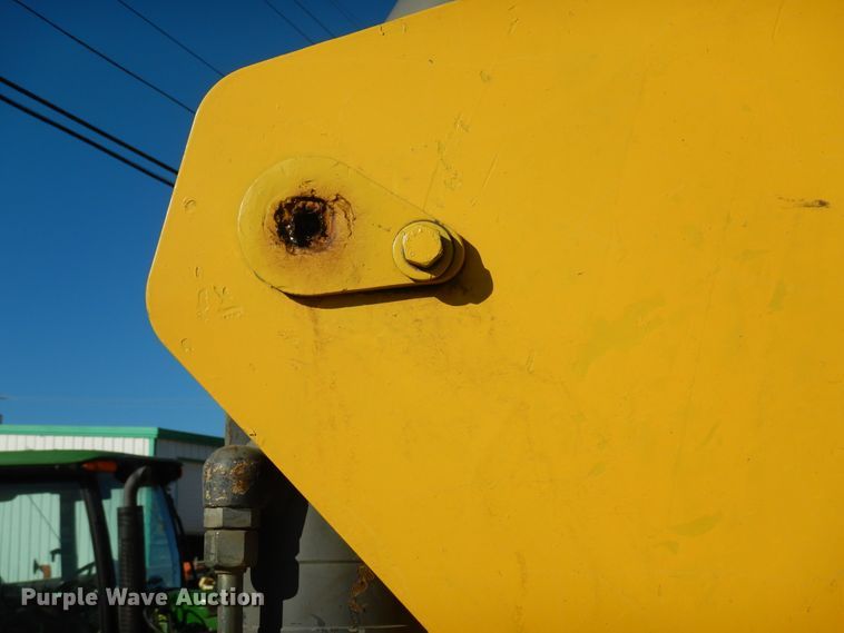 image for item DI8555 2007 New Holland B95  backhoe