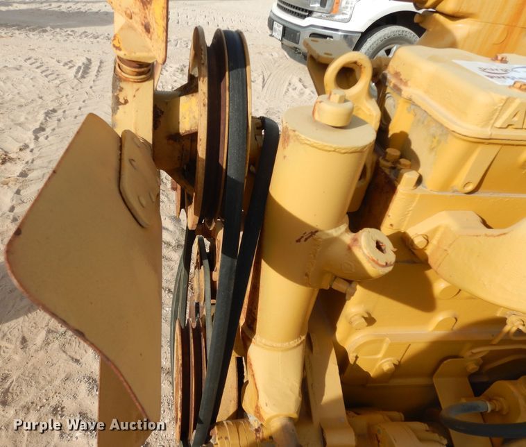 image for item DI8570 Allis Chalmers  engine