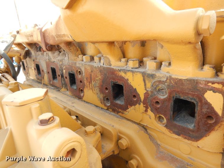 image for item DI8570 Allis Chalmers  engine