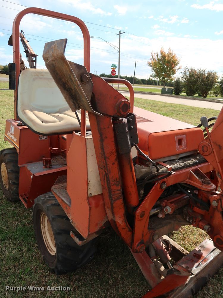 image for item DJ2440 1997 Ditch Witch 3610  trencher