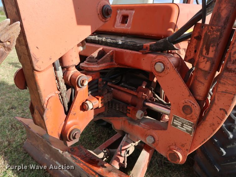 image for item DJ2440 1997 Ditch Witch 3610  trencher