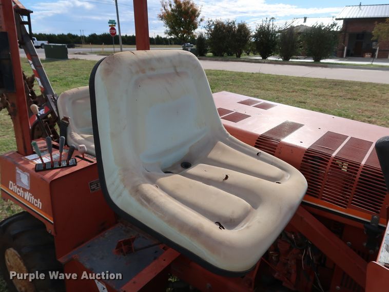 image for item DJ2440 1997 Ditch Witch 3610  trencher