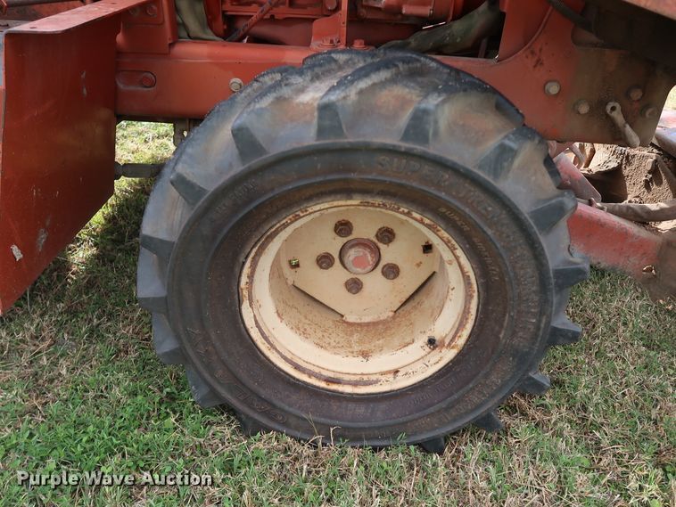 image for item DJ2440 1997 Ditch Witch 3610  trencher