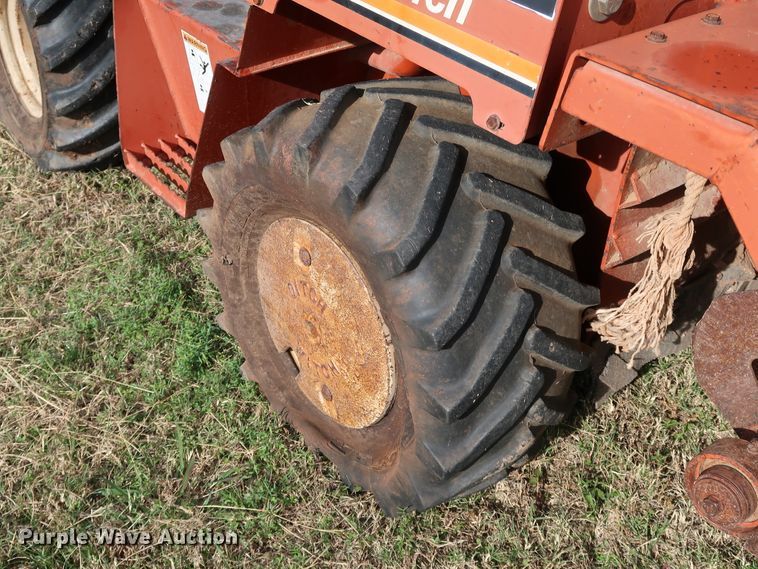 image for item DJ2440 1997 Ditch Witch 3610  trencher