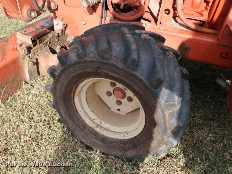 image for item DJ2440 1997 Ditch Witch 3610  trencher