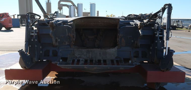 image for item DJ2448 2016 Wirtgen FB2200 HT22 LA15 FCS  cold planer head