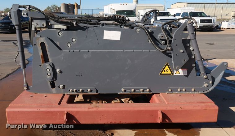 image for item DJ2448 2016 Wirtgen FB2200 HT22 LA15 FCS  cold planer head