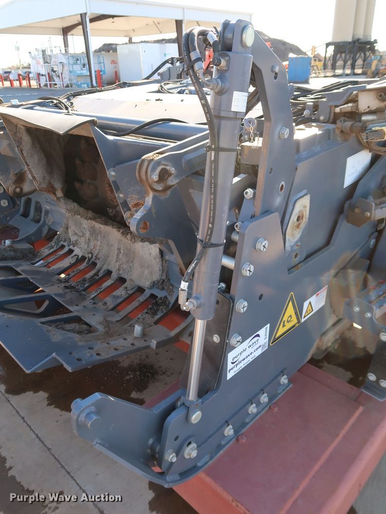 image for item DJ2448 2016 Wirtgen FB2200 HT22 LA15 FCS  cold planer head