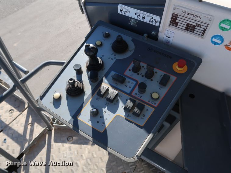 image for item DJ2450 2016 Wirtgen W250i  milling machine