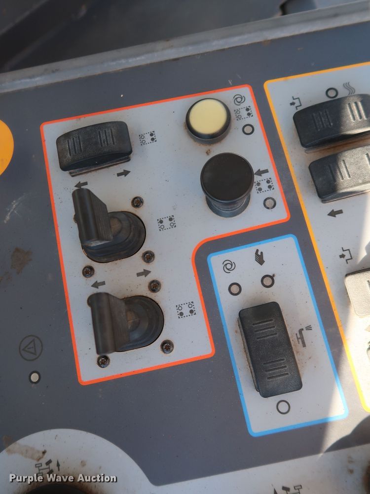 image for item DJ2450 2016 Wirtgen W250i  milling machine