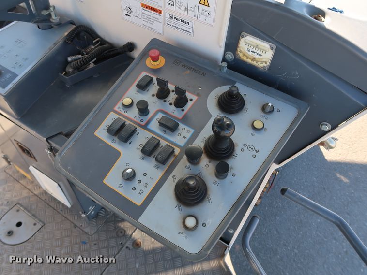 image for item DJ2450 2016 Wirtgen W250i  milling machine