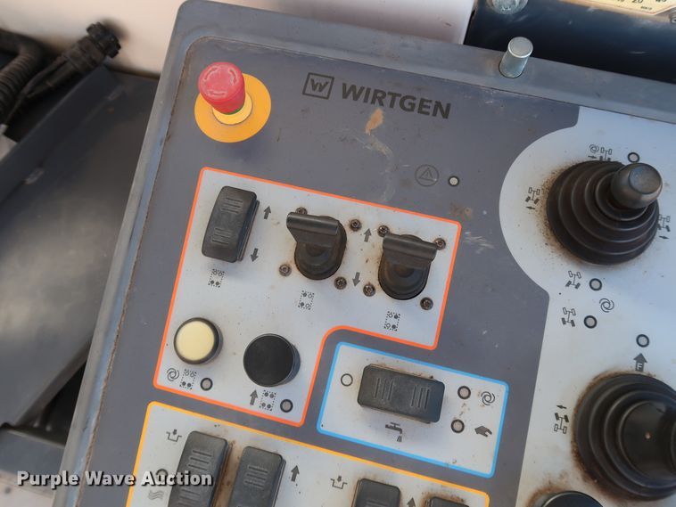 image for item DJ2450 2016 Wirtgen W250i  milling machine
