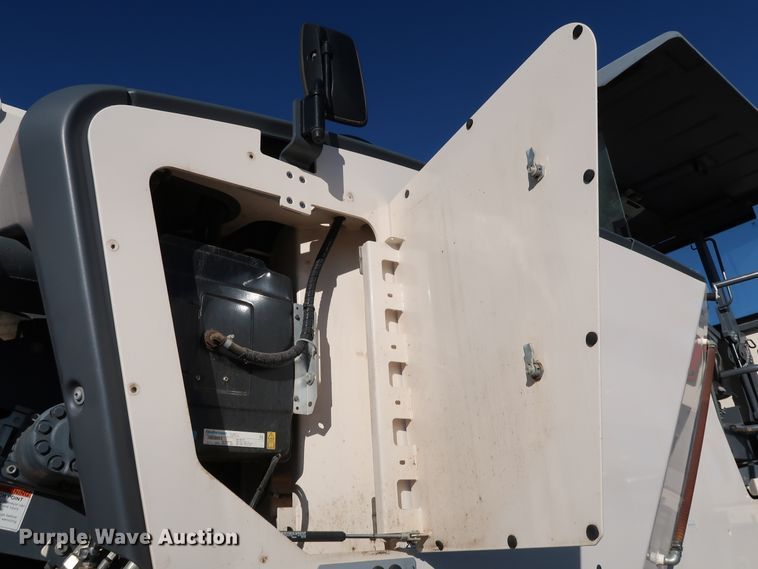 image for item DJ2450 2016 Wirtgen W250i  milling machine