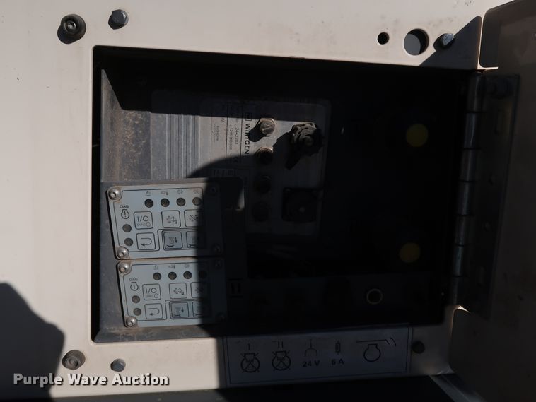 image for item DJ2450 2016 Wirtgen W250i  milling machine