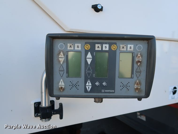 image for item DJ2450 2016 Wirtgen W250i  milling machine