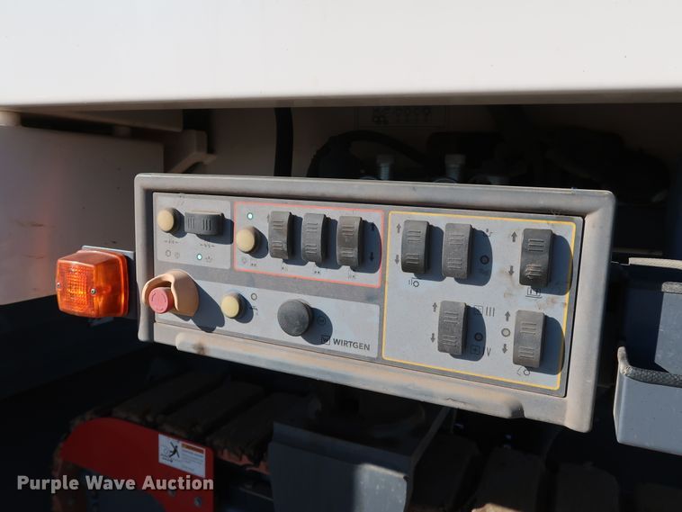 image for item DJ2450 2016 Wirtgen W250i  milling machine