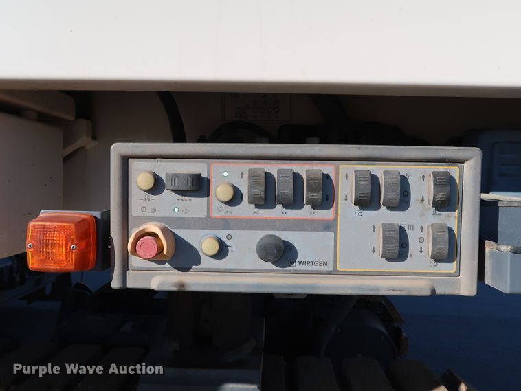 image for item DJ2450 2016 Wirtgen W250i  milling machine