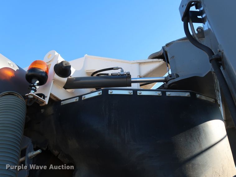 image for item DJ2450 2016 Wirtgen W250i  milling machine