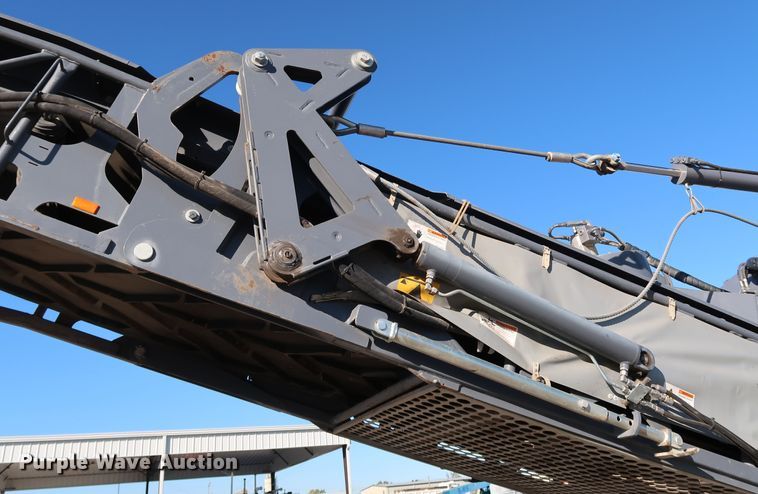 image for item DJ2450 2016 Wirtgen W250i  milling machine