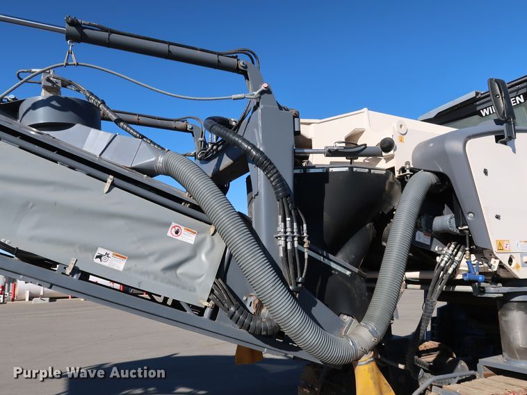 image for item DJ2450 2016 Wirtgen W250i  milling machine